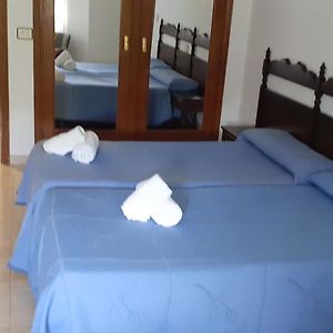 Hostal Entrimena 2